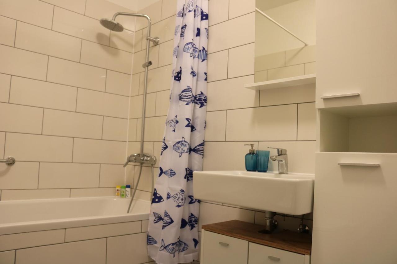 Apartment D&E Punat - Free Parking And Wi-Fi Ngoại thất bức ảnh